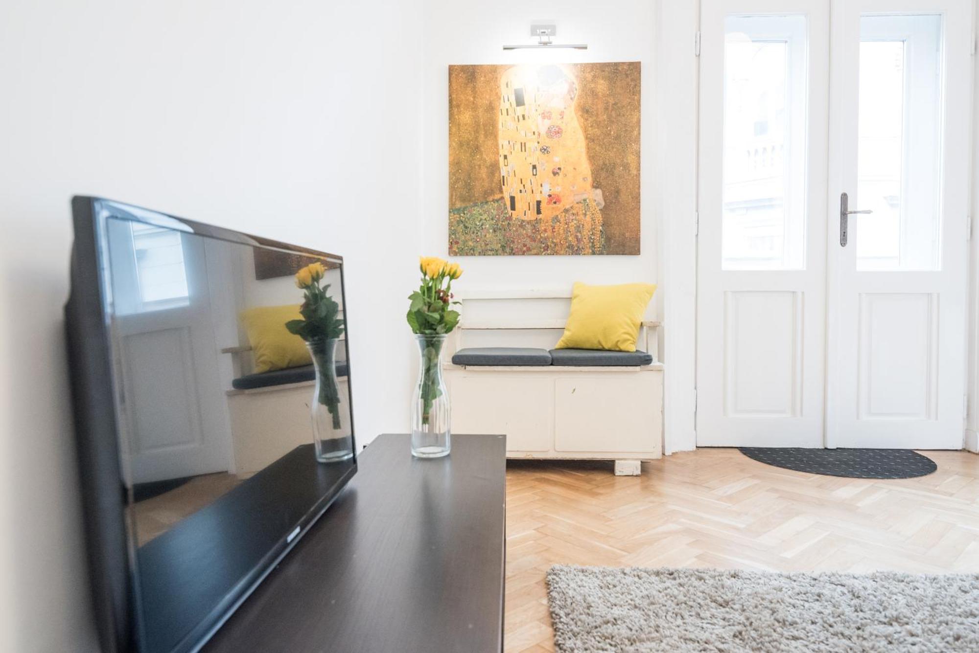 Newsunny Apartment At The Budacastle Budapest Luaran gambar