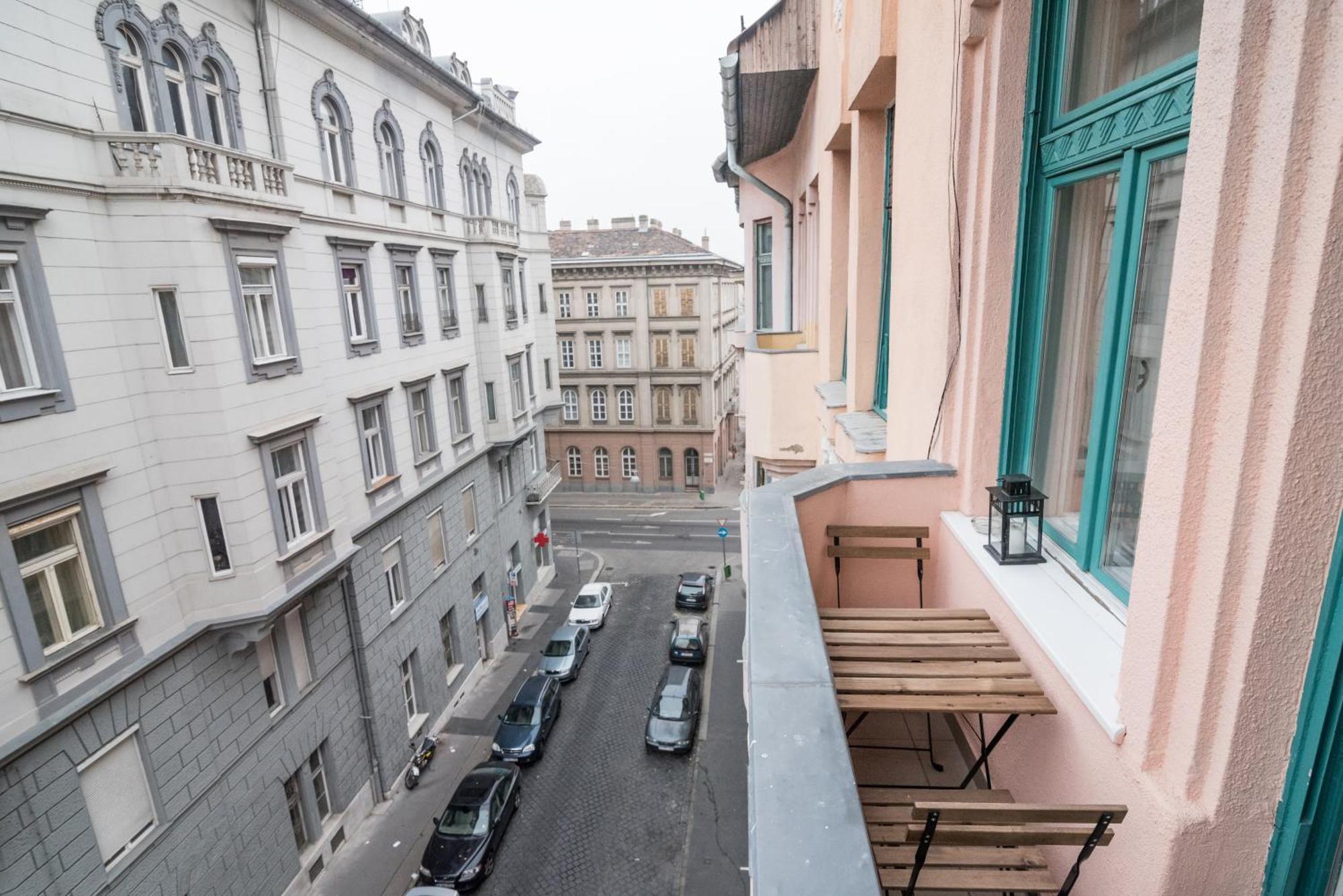 Newsunny Apartment At The Budacastle Budapest Luaran gambar